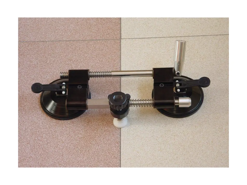 piher-dubbele-zuignap-met-schroef-mechanisme.webp