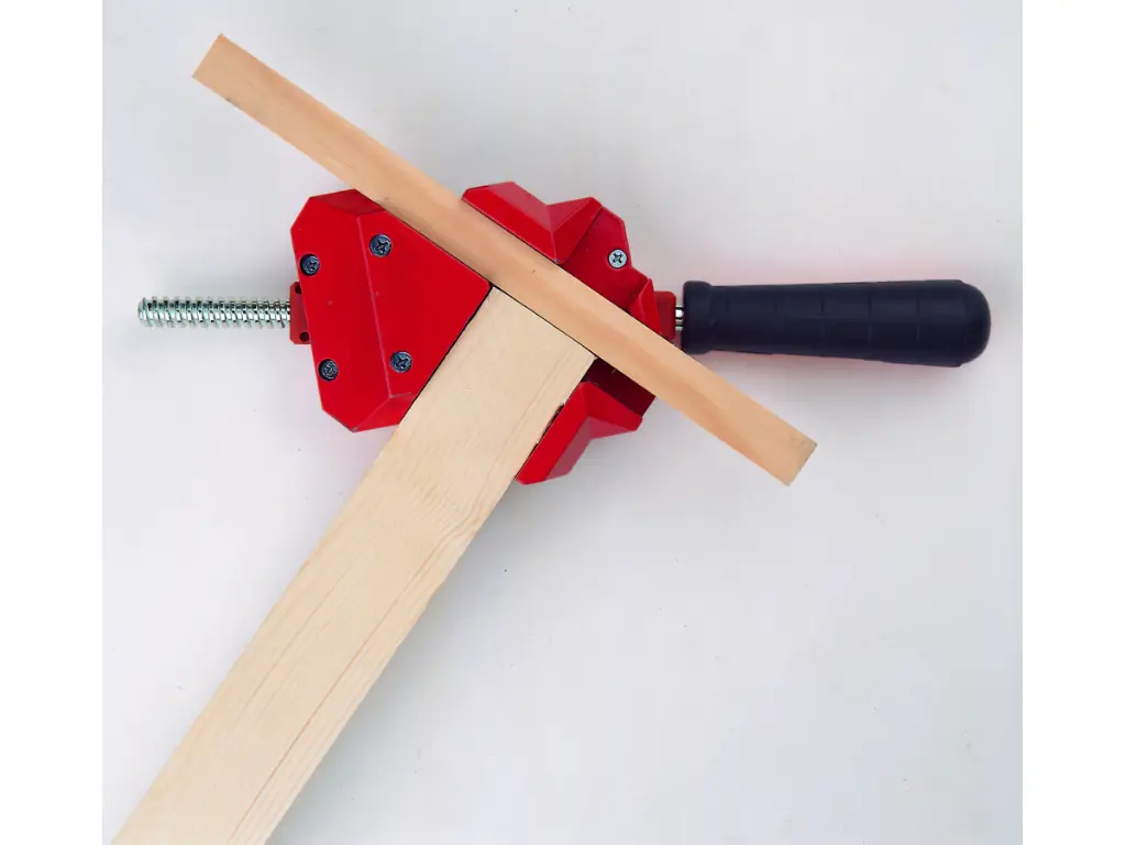 piher-hoekklem-voor-monteerwerk (1).webp