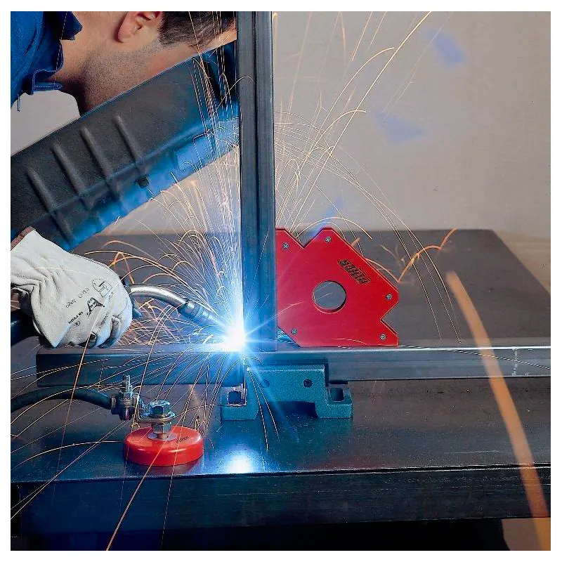 20-29003-9-utilidad-masa-y-escuadra-magnetica.webp