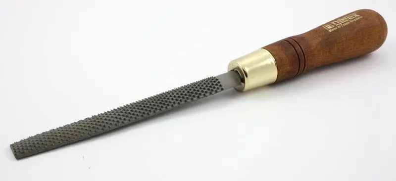 Halfronde rasp 16 x 150 mm
