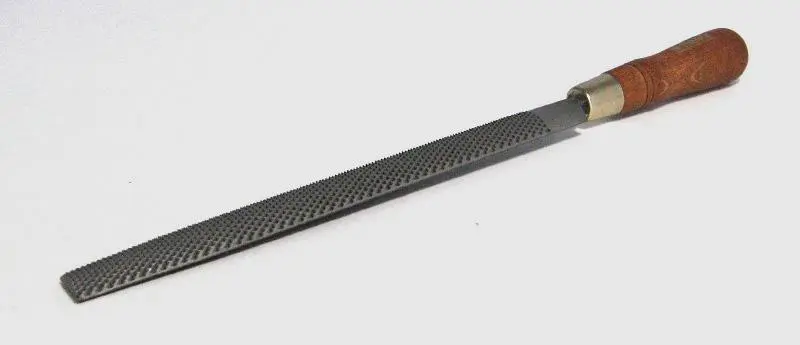 Halfronde rasp 28 x 300 mm